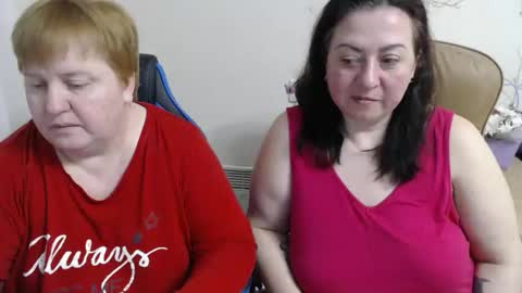Snapshot of hotfiremommy chatting on March 27, 6:51 pm LimonkaFire online show from March 27, 6:51 pm
