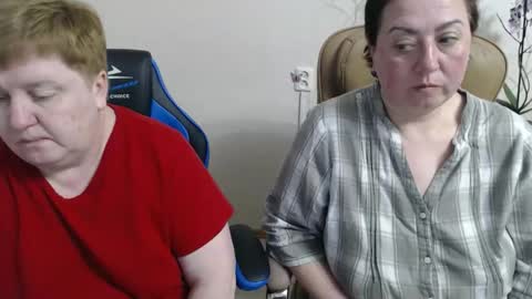 Snapshot of hotfiremommy chatting on April 21, 6:12 pm LimonkaFire online show from April 21, 6:12 pm
