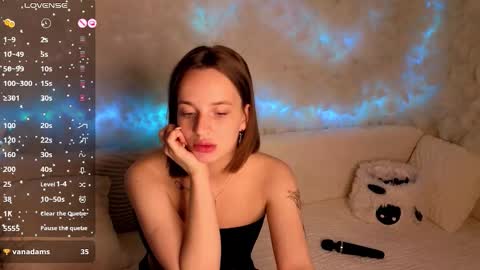 Snapshot of hotflexvi chatting on October 4, 9:24 pm Viki online show from October 4, 9:24 pm