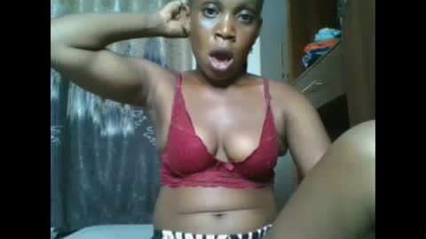 Snapshot of hotgal54 chatting on February 23, 8:33 pm hotgal54 online show from February 23, 8:33 pm