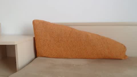 Snapshot of hotginger111 chatting on March 1, 9:33 am hotginger111 online show from March 1, 9:33 am