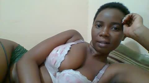 Queen online show from February 3, 6:39 pm