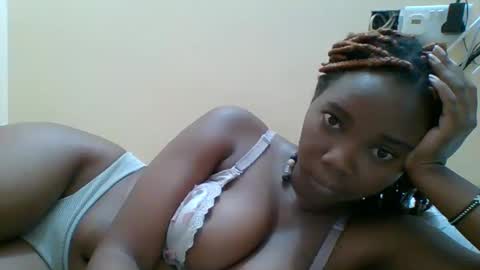 Queen online show from October 22, 6:35 am