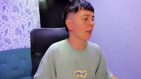 Snapshot of hothannah_ chatting on September 14, 2:22 am hannah online show from September 14, 2:22 am