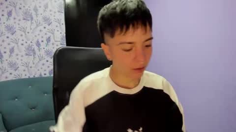 Snapshot of hothannah_ chatting on October 29, 2:25 am hannah online show from October 29, 2:25 am