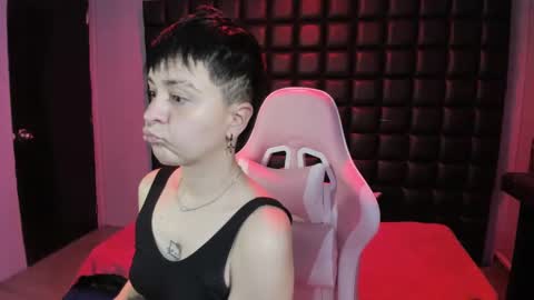 Snapshot of hothannah_ chatting on November 17, 12:55 pm hannah online show from November 17, 12:55 pm