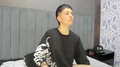 Snapshot of hothannah_ chatting on November 30, 2:04 am hannah online show from November 30, 2:04 am