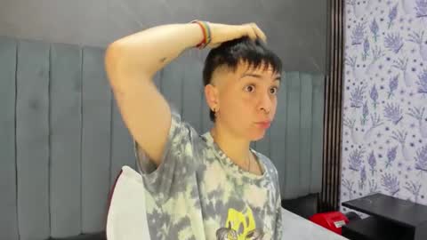 Snapshot of hothannah_ chatting on January 8, 2:14 am hannah online show from January 8, 2:14 am