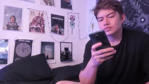 Sam and Nico online show from October 28, 2:42 pm