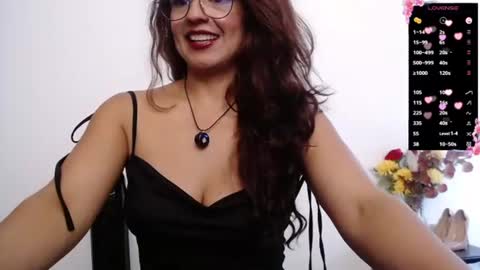 Jollie online show from July 23, 8:40 pm