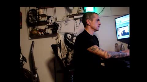 Snapshot of hotkinkytat chatting on December 9, 2:13 am hotkinkytat online show from December 9, 2:13 am