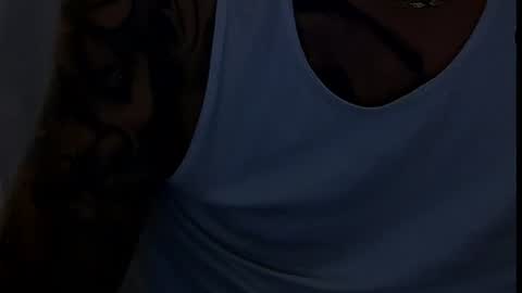 Snapshot of hotkinkytat chatting on June 25, 4:01 am hotkinkytat online show from June 25, 4:01 am