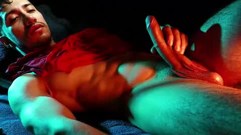 Snapshot of hotlatinking chatting on March 29, 9:48 pm Hotlatinking online show from March 29, 9:48 pm