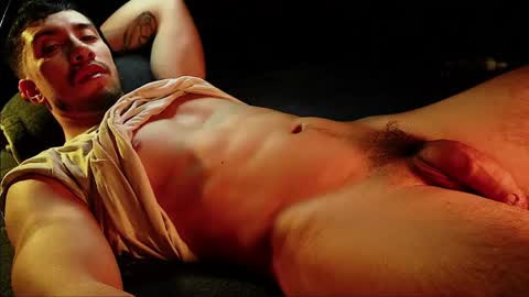 Snapshot of hotlatinking chatting on April 23, 4:14 am Hotlatinking online show from April 23, 4:14 am