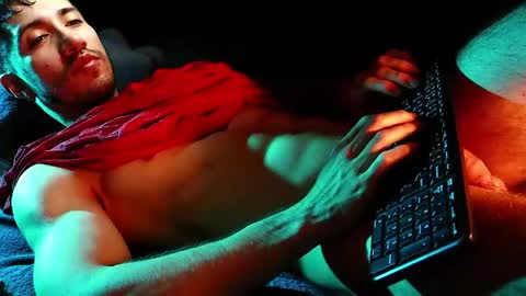Snapshot of hotlatinking chatting on May 16, 4:09 am Hotlatinking online show from May 16, 4:09 am