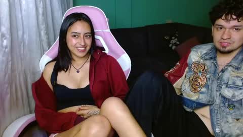 Eevee  Zoro online show from May 15, 11:45 pm