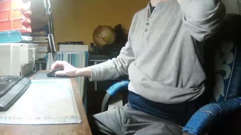 hotleopold online show from May 12, 9:56 pm