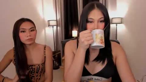 Snapshot of hotlestalinsandra chatting on May 13, 11:55 pm hotlestalinsandra online show from May 13, 11:55 pm