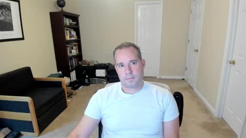 hotmale4u692000 online show from December 16, 7:21 pm