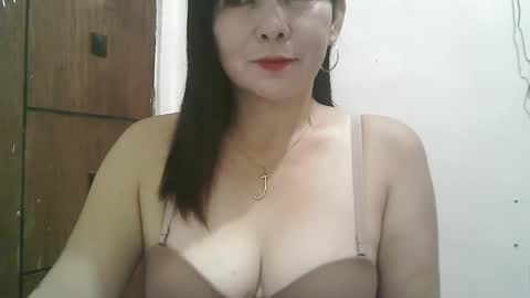hotmamajen4u online show from March 19, 12:14 am