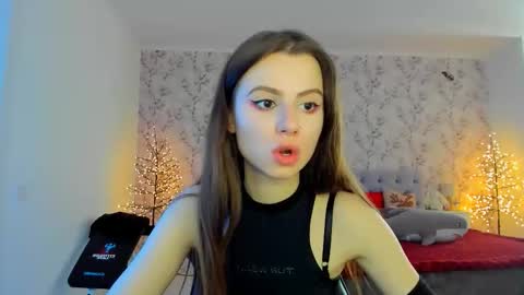 Snapshot of hotmolly_ chatting on February 18, 12:12 pm hotmolly_ online show from February 18, 12:12 pm