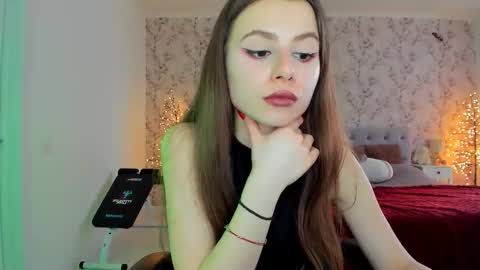 Snapshot of hotmolly_ chatting on February 25, 10:58 am hotmolly_ online show from February 25, 10:58 am