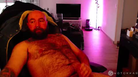 Hotokkar online show from December 14, 11:15 am