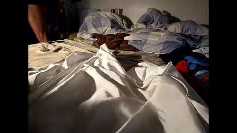 Snapshot of hotrox6942 chatting on November 28, 9:01 am hotrox6942 online show from November 28, 9:01 am