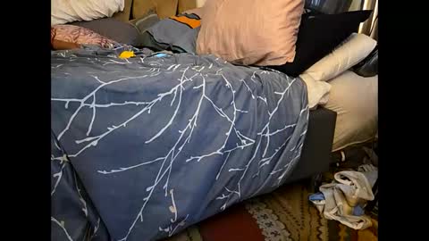 Snapshot of hotrox6942 chatting on February 18, 3:52 pm hotrox6942 online show from February 18, 3:52 pm