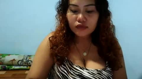 hotshane21 online show from August 6, 2:46 am