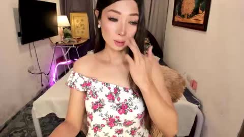 Snapshot of hotsherlene02 chatting on February 25, 2:32 am SHERLENE BLACKWELL online show from February 25, 2:32 am