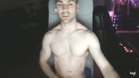 hotstud4uu online show from January 19, 6:39 am