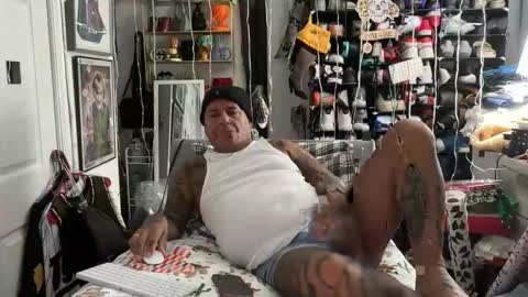 hotstuff775616 online show from December 22, 3:03 am