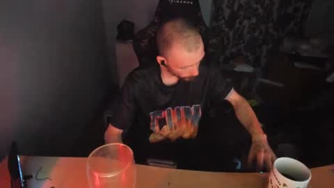 Snapshot of hotsummer1996 chatting on March 11, 6:30 pm hot online show from March 11, 6:30 pm