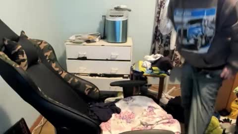 Snapshot of hotsummer1996 chatting on November 30, 8:40 am hot online show from November 30, 8:40 am