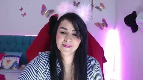 hotsweet 69 online show from May 24, 6:40 am