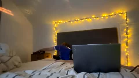 hottcouples00 online show from July 13, 9:06 pm