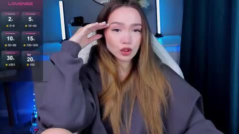 Snapshot of hottease_pvt chatting on October 4, 9:02 pm hello Im Eva online show from October 4, 9:02 pm