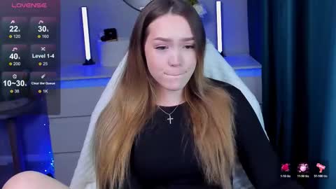 Snapshot of hottease_pvt chatting on October 19, 1:56 pm hello Im Eva online show from October 19, 1:56 pm