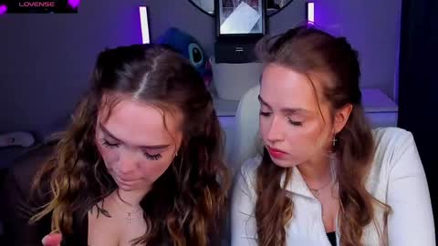 hello Im Eva online show from May 21, 3:24 am