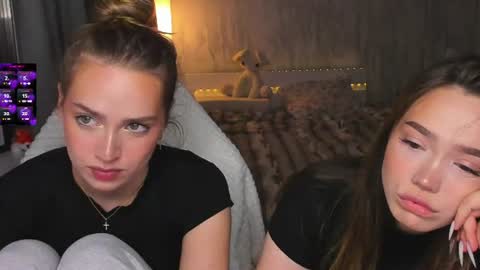Snapshot of hottease_pvt chatting on June 27, 4:01 pm hello Im Eva online show from June 27, 4:01 pm