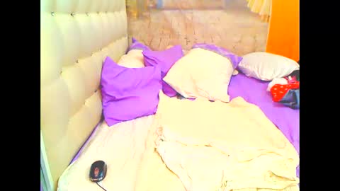 THEONE online show from March 3, 1:39 pm