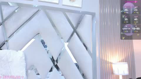 Snapshot of hottest_mature chatting on May 15, 10:50 pm Natalia online show from May 15, 10:50 pm