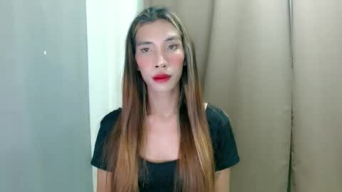 kitty  online show from November 20, 12:05 pm