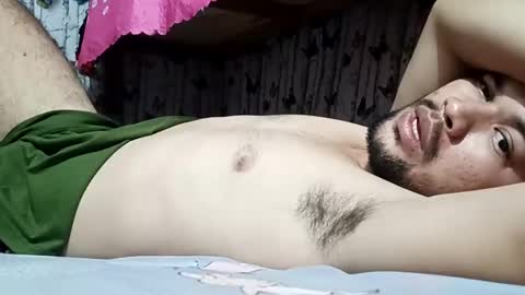 HottestPinoy32 online show from May 8, 1:38 pm
