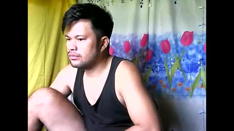 HottestPinoy32 online show from May 23, 2:39 am