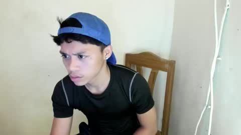 hottie_migs online show from May 19, 8:48 pm