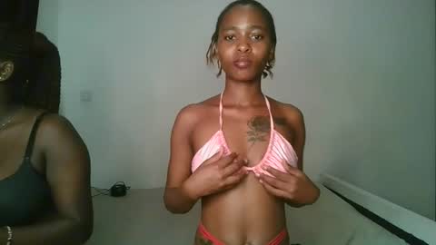 hottie_mistie online show from April 11, 9:19 pm