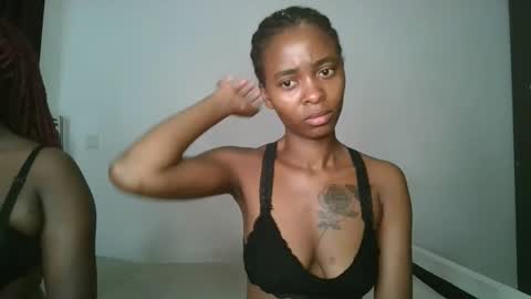 Snapshot of hottie_mistie chatting on May 30, 6:38 pm hottie_mistie online show from May 30, 6:38 pm