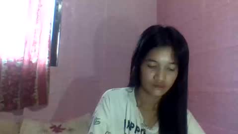 hottie_ptite online show from February 13, 9:05 am